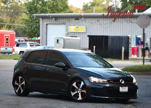 2017 Volkswagen Golf GTI 2.0T Autobahn 4-Door