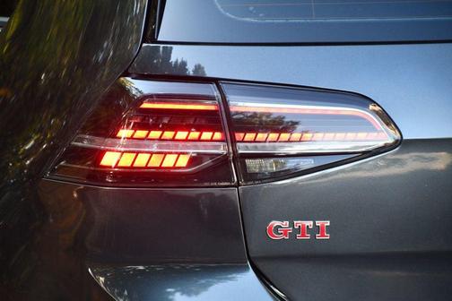 2017 Volkswagen Golf GTI 2.0T Autobahn 4-Door