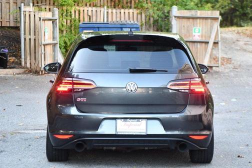 2017 Volkswagen Golf GTI 2.0T Autobahn 4-Door