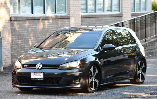 2017 Volkswagen Golf GTI 2.0T Autobahn 4-Door