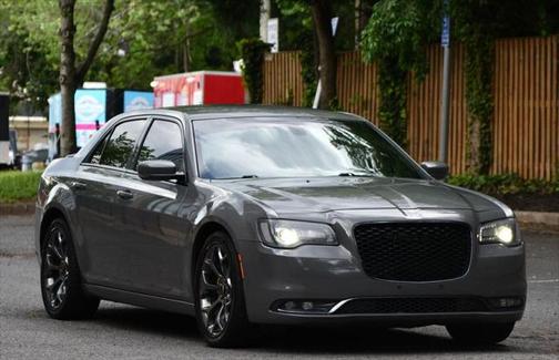 2017 Chrysler 300 S