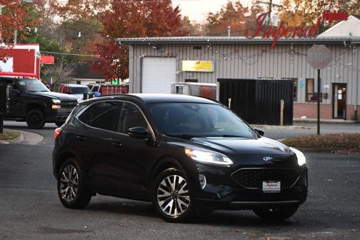 2020 Ford Escape Titanium