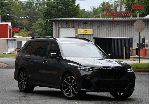 2021 BMW X7 M50i
