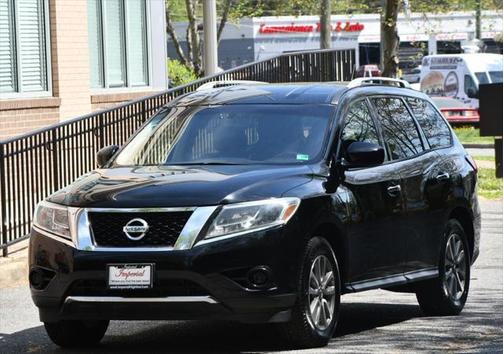 2013 Nissan Pathfinder SV