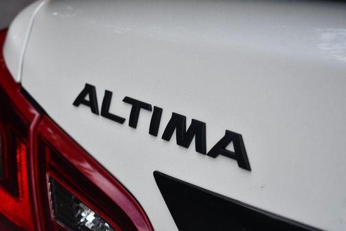 2018 Nissan Altima 2.5 SR