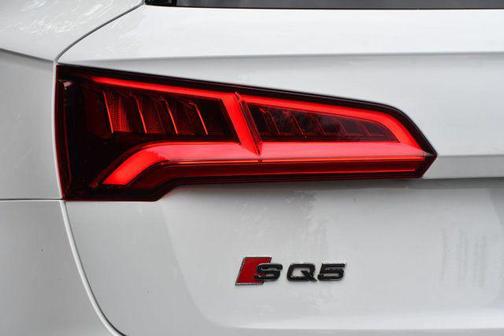 2018 Audi SQ5 3.0T Premium Plus