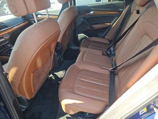 2021 Audi Q5 45 Premium Plus