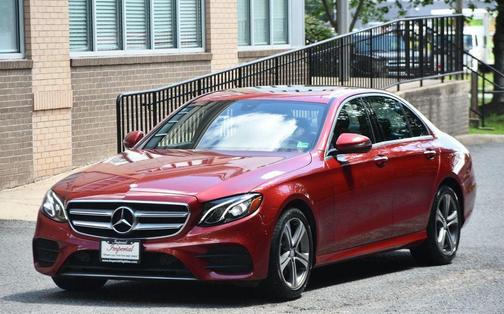 2017 Mercedes-Benz E-Class 4MATIC