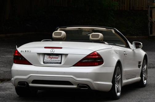 2011 Mercedes-Benz SL-Class 2dr Roadster SL 550