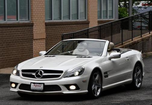 2011 Mercedes-Benz SL-Class 2dr Roadster SL 550
