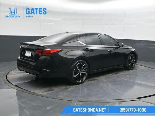 2024 Nissan Altima SR FWD