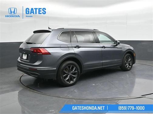 2022 Volkswagen Tiguan 2.0T SE 4MOTION