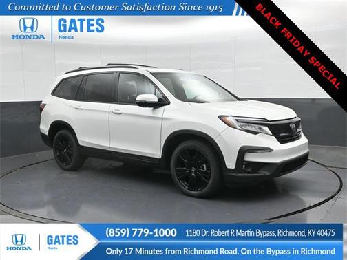 2022 Honda Pilot AWD Black Edition