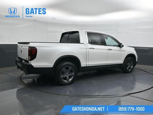 Lunar Silver Metallic 2022 Honda Ridgeline RTL-E