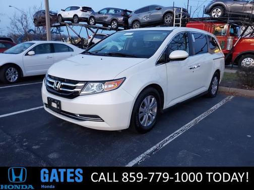 White 2015 Honda Odyssey EX-L