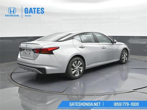 2023 Nissan Altima S FWD