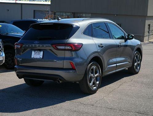 Carbonized Gray Metallic 2024 Ford Escape ST-Line