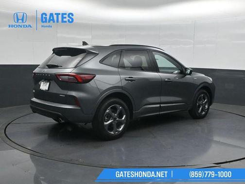 Carbonized Gray Metallic 2024 Ford Escape ST-Line