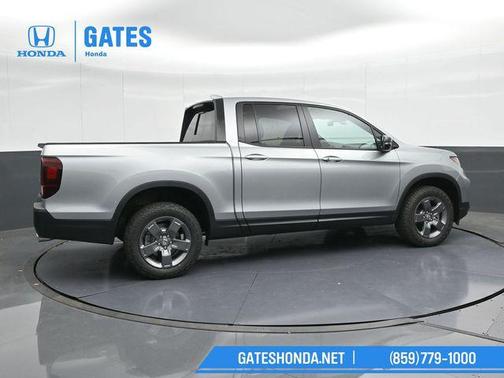 Solar Silver Metallic 2025 Honda Ridgeline TrailSport