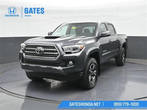 2017 Toyota Tacoma TRD Sport