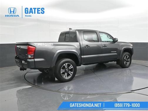 2017 Toyota Tacoma TRD Sport