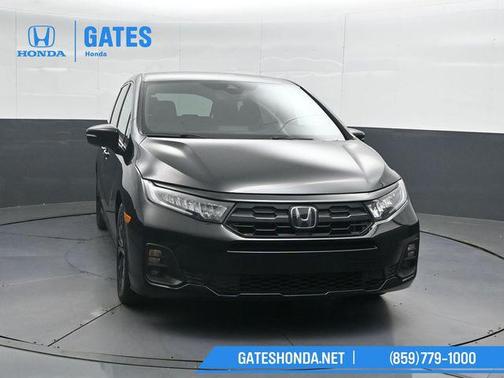 Crystal Black Pearl 2025 Honda Odyssey Sport-L