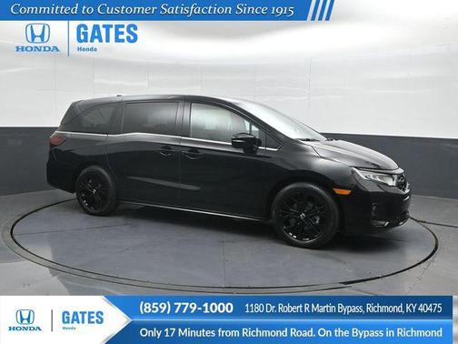 Crystal Black Pearl 2025 Honda Odyssey Sport-L