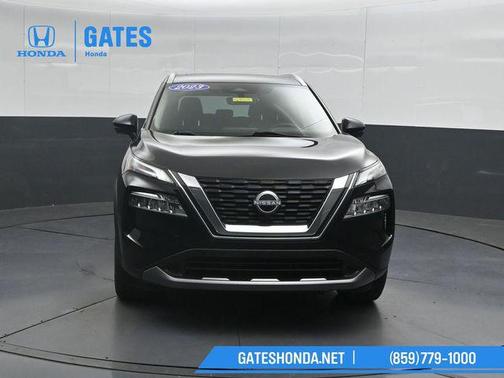 Super Black 2023 Nissan Rogue SL