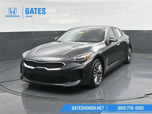 2019 Kia Stinger Base