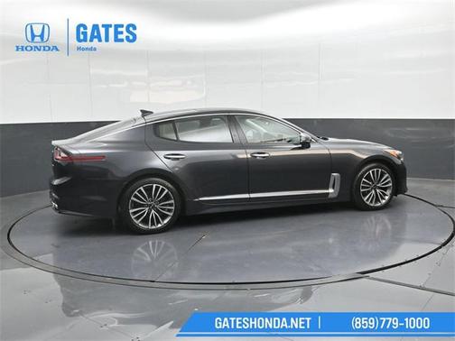 2019 Kia Stinger Base