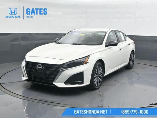 Glacier White 2025 Nissan Altima 2.5 SV