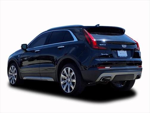 2021 Cadillac XT4 Premium Luxury