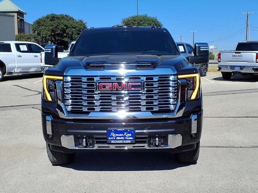 2025 GMC Sierra 2500 Denali