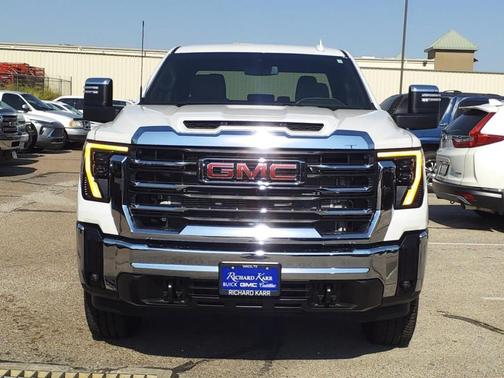 2025 GMC Sierra 3500 SLT