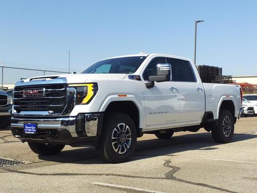 2025 GMC Sierra 3500 SLT