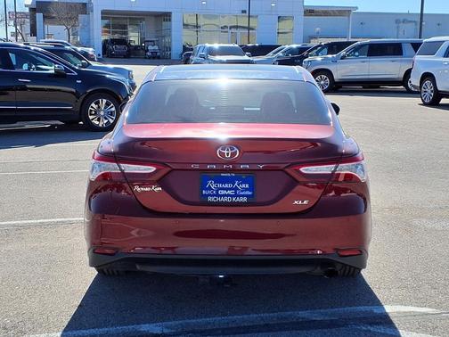 2018 Toyota Camry XLE