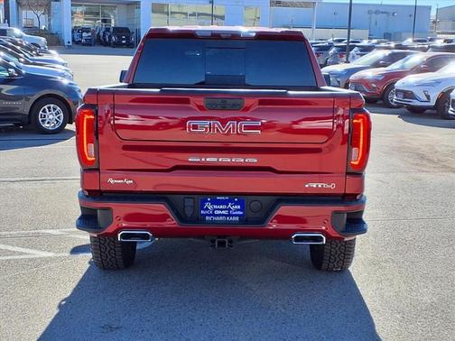 2023 GMC Sierra 1500 AT4