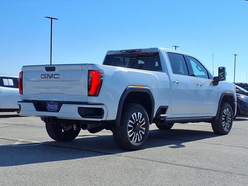 2026 GMC Sierra 2500 Denali Ultimate