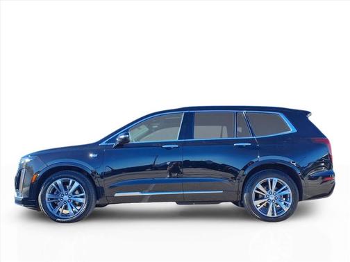 2025 Cadillac XT6 Premium Luxury FWD