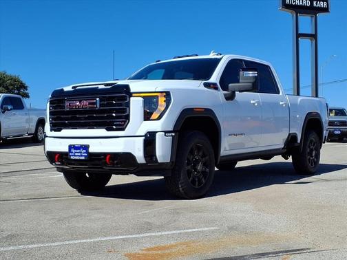 2026 GMC Sierra 2500 AT4