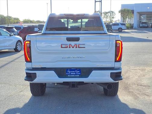 2026 GMC Sierra 2500 Denali