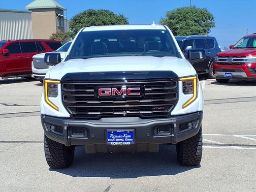 2025 GMC Sierra 1500 AT4X
