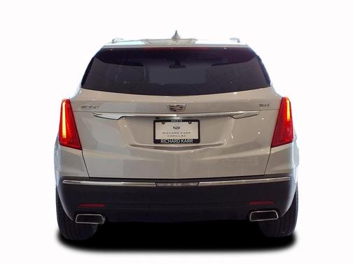 2017 Cadillac XT5 Base