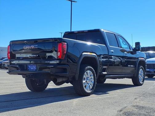 2023 GMC Sierra 2500 Denali