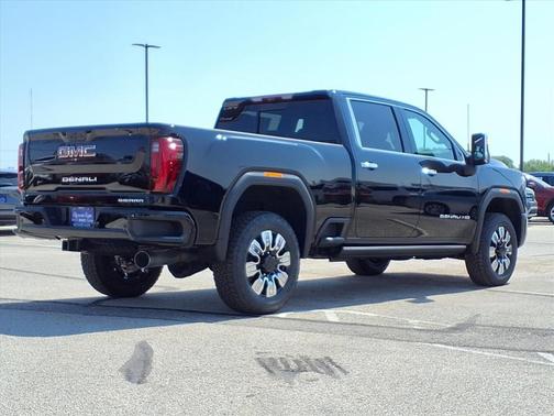 2026 GMC Sierra 2500 Denali