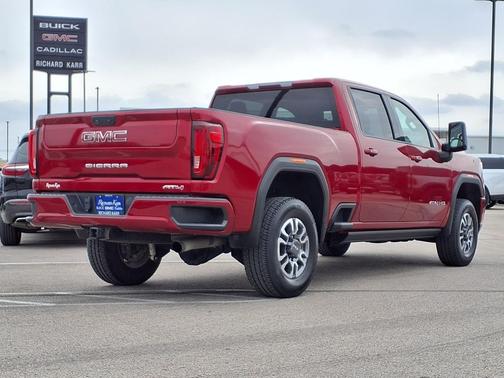 2022 GMC Sierra 2500 AT4