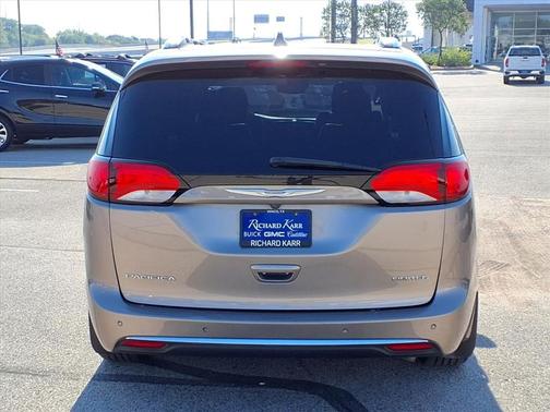 2018 Chrysler Pacifica Limited