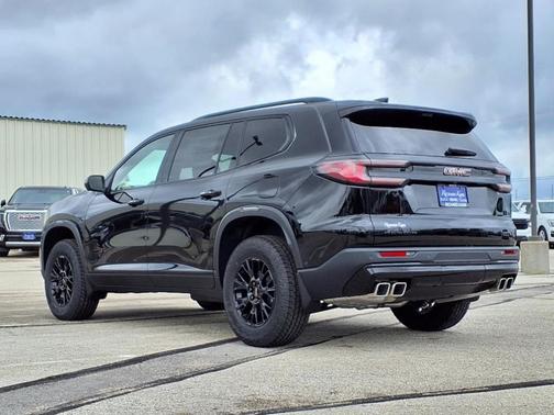 2025 GMC Acadia AWD AT4