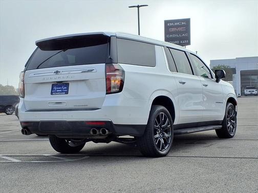 2023 Chevrolet Suburban Premier