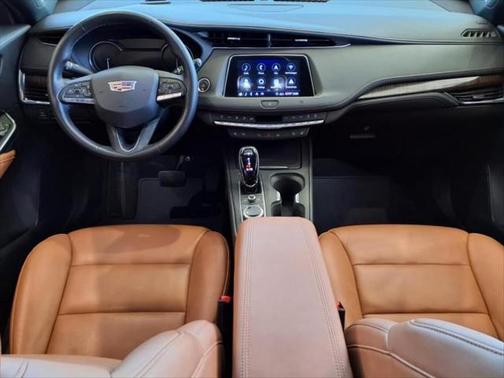 2020 Cadillac XT4 Premium Luxury